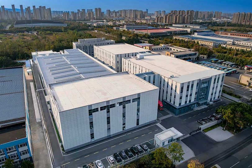 Positioning: Advanced Manufacturing Center & Commercialization Platform
Capabilities: High-end, large-scale production driving advanced material commercialization
Coverage: Premium manufacturing solutions across the Yangtze River Delta