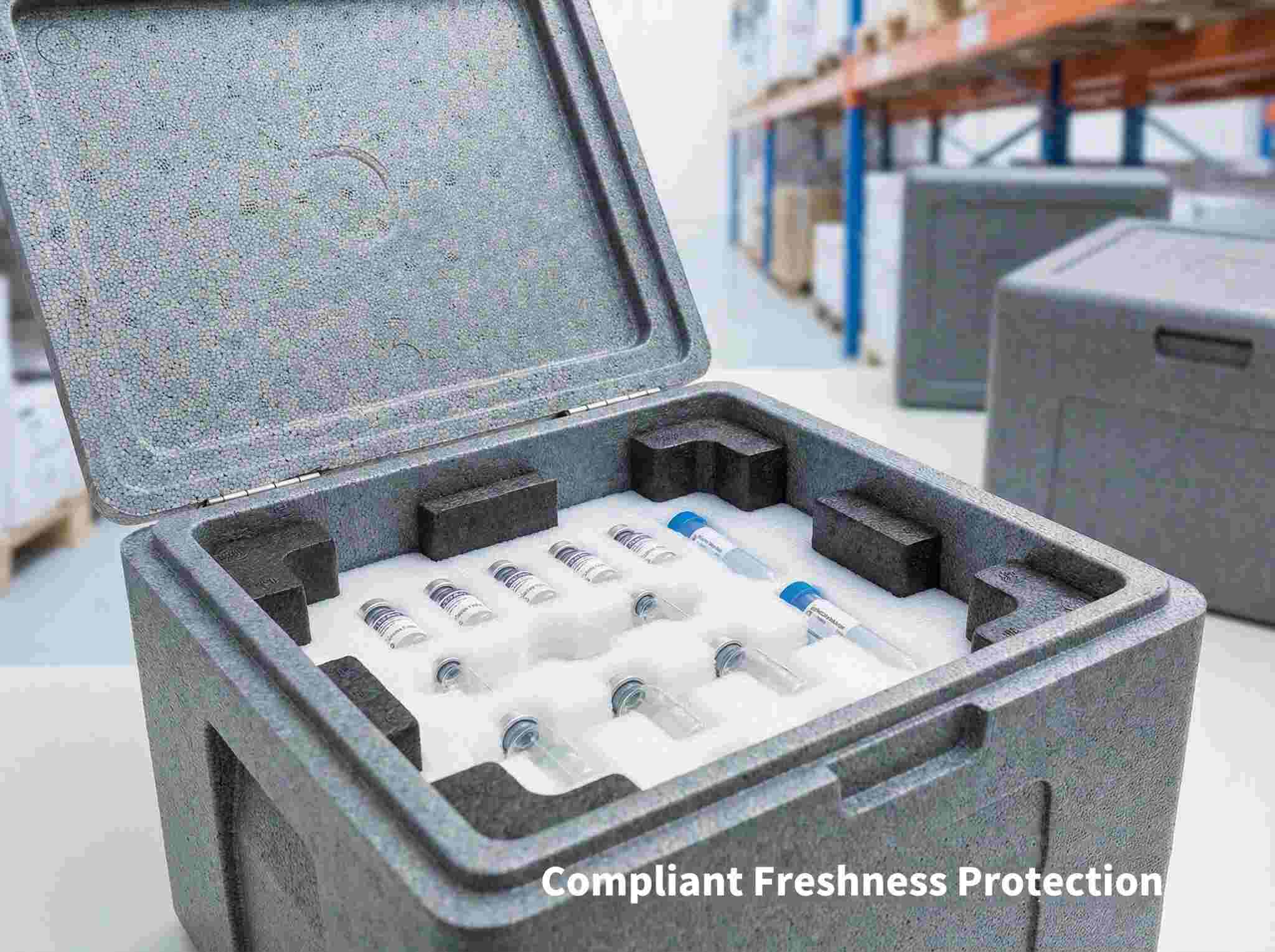 a. Challenge: High temperature sensitivity, strict GSP compliance requirements, and collision-induced damage risks
b. Material Selection: EPE precision cushioning + EPP insulated box + EPO custom components
c. Core Benefits: Shock absorption protects vials and tubes; stable temperature control ensures compliance; low-VOC and clean materials meet GSP standards; customizable structure for multiple pharmaceutical formats
d. Applications: Vaccine transport, biologics distribution, and pharmaceutical cold chain turnover
e. Image: EPE pharmaceutical transport tray